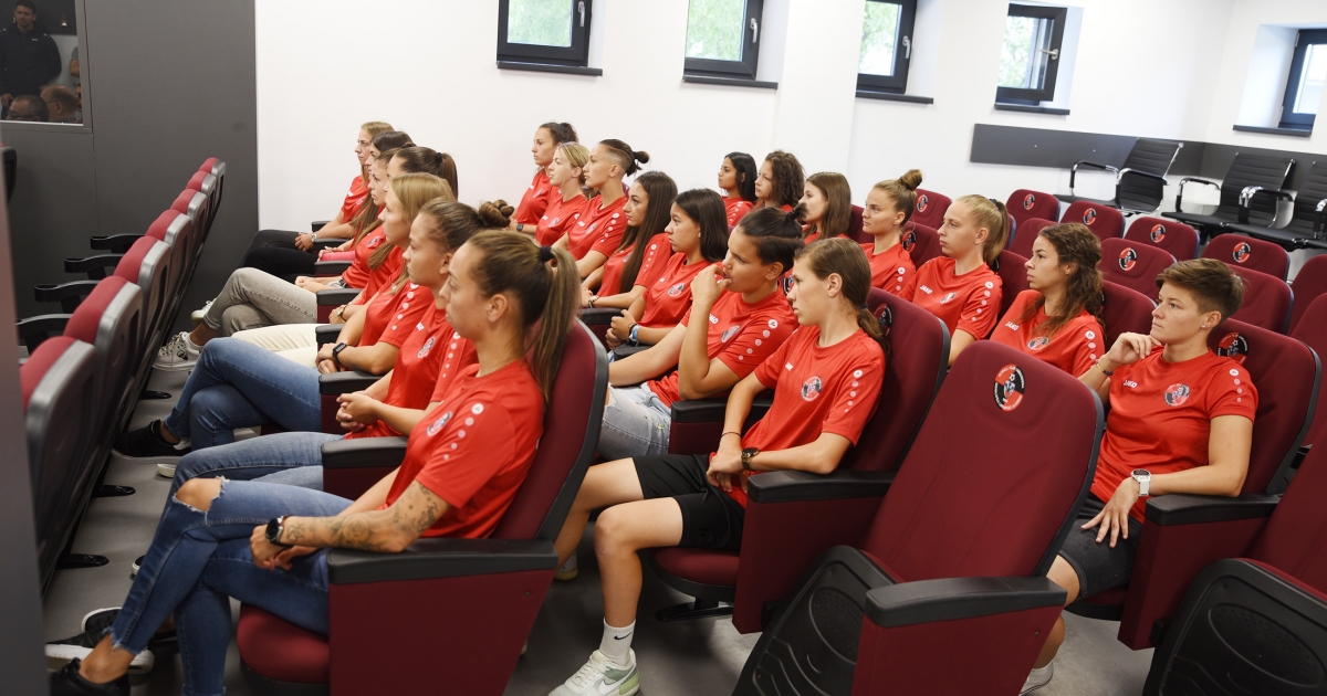 Dobogós helyen zárna az FK női csapata